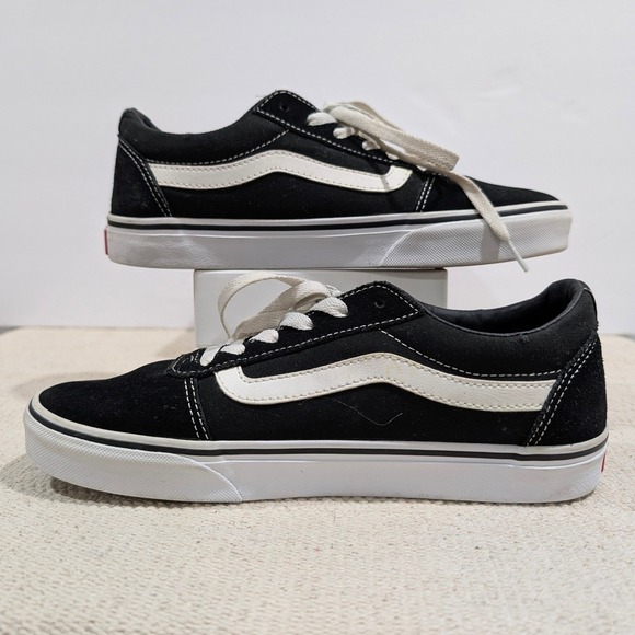 Vans Ward Low Top Sneakers Black White Suede Canvas Womens 8.5 500714 Old Skool - Picture 5 of 9